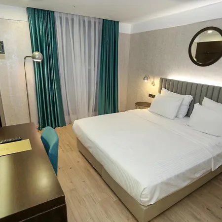 Milord Szálloda 4*