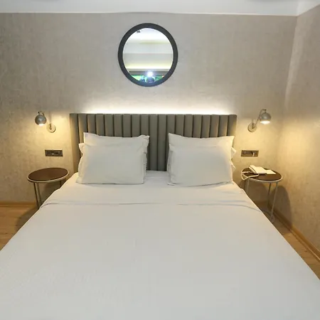 Hotel Milord 4*