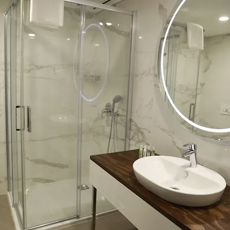 Milord Hotel 4*